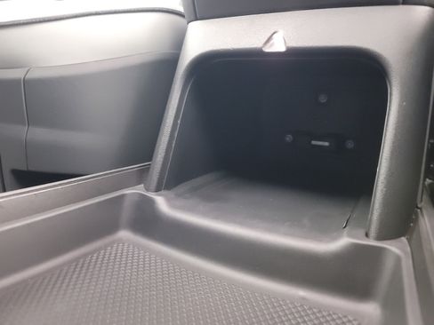 Used 2023 Rivian R1T Adventure image 33