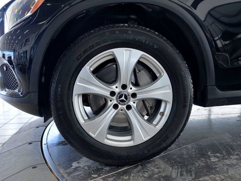 Used 2018 Mercedes-Benz GLC 300 4MATIC image 14