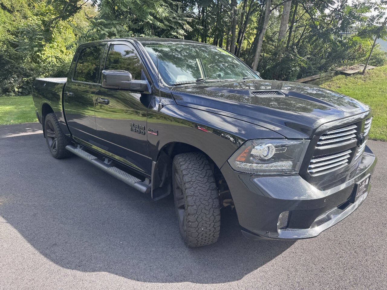 Used 2016 RAM 1500 Sport w/ Convenience Group AWD/4WD image 6