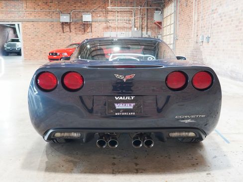 Used 2013 Chevrolet Corvette Coupe w/ 4LT Preferred Equipment Group RWD image 11