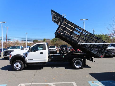Used 2019 Ford F550 2WD Regular Cab Super Duty image 13