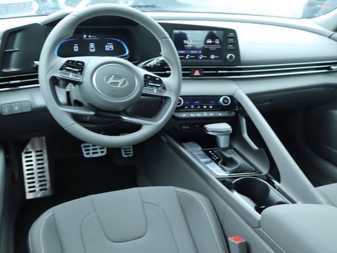 New 2026 Hyundai Elantra SEL Sport Premium FWD image 2