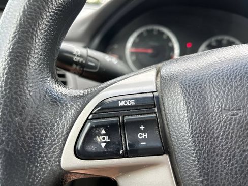 Used 2010 Honda Accord EX image 22