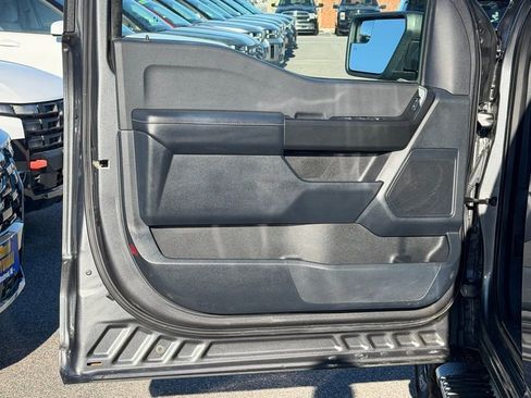 Certified 2022 Ford F150 XL w/ STX Appearance Package image 11