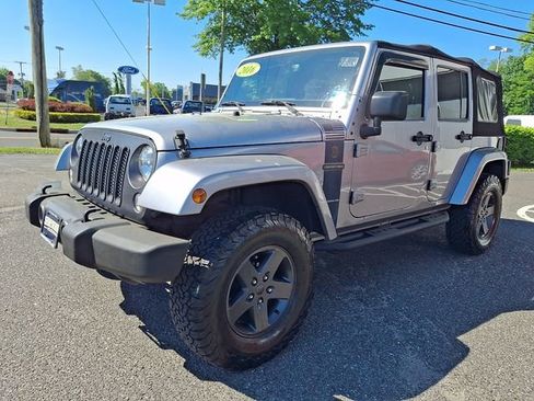 Used 2016 Jeep Wrangler Unlimited Sport AWD/4WD image 3