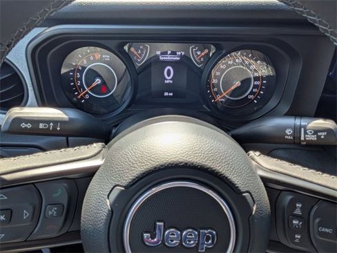 New 2025 Jeep Gladiator Sport image 16