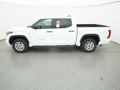 New 2025 Toyota Tundra SR5 image 12