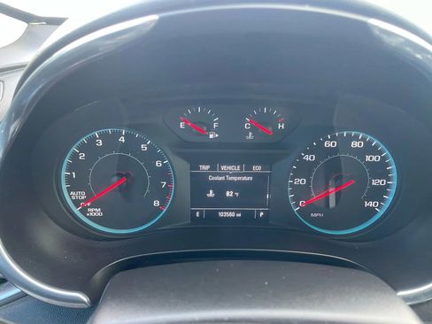 Used 2019 Chevrolet Malibu LT image 11