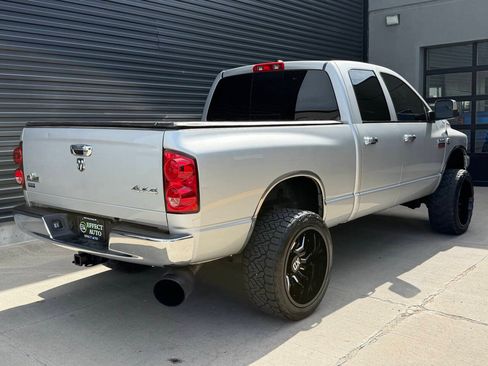 Used 2009 Dodge Ram 2500 Truck SLT w/ Trailer Tow Group AWD/4WD image 13