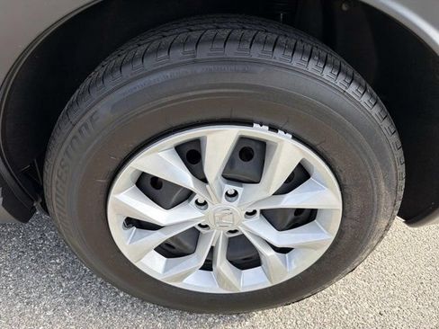 Used 2025 Honda CR-V LX image 30