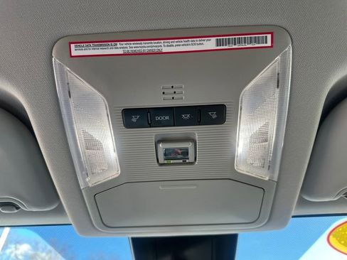 Used 2024 Toyota RAV4 LE AWD/4WD image 41