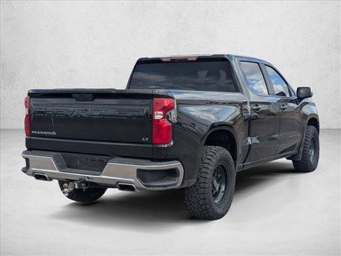 Used 2021 Chevrolet Silverado 1500 LT w/ Z71 Off-Road Package image 5