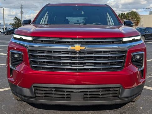 New 2026 Chevrolet Traverse LT FWD image 2