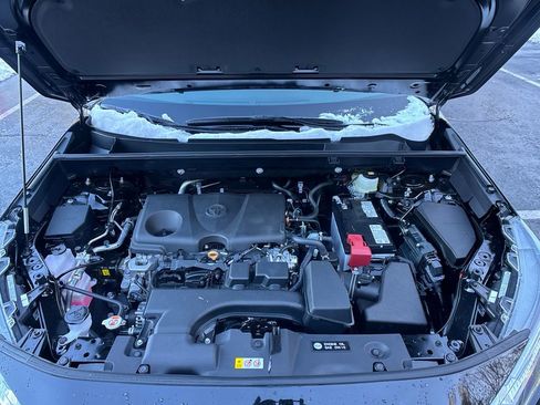 New 2025 Toyota RAV4 XLE w/ Convenience Package image 28