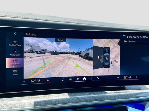 Used 2024 BMW i7 xDrive60 w/ Executive Package image 15