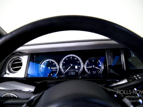 Used 2020 Rolls-Royce Phantom Sedan RWD image 14