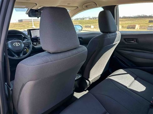 Certified 2024 Toyota Corolla LE image 17
