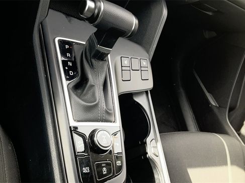 Used 2024 Kia Sportage LX image 23