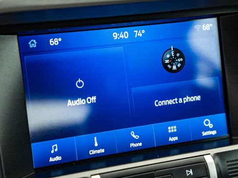 Used 2020 Ford Mustang Premium RWD image 29
