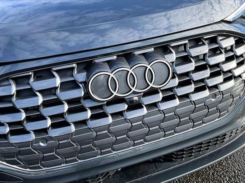 Used 2025 Audi Q5 Premium Plus w/ Premium Plus image 28