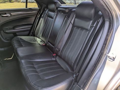 Used 2017 Chrysler 300 S AWD/4WD image 31