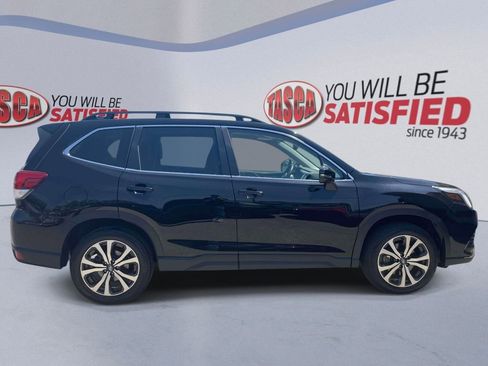 Used 2023 Subaru Forester Limited AWD/4WD image 5
