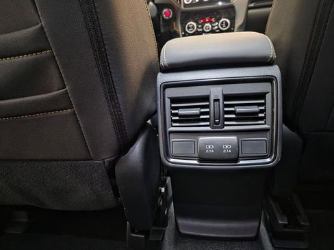 Certified 2025 Subaru Forester Wilderness w/ Wilderness Package image 34