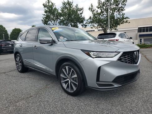 Certified 2026 Acura MDX FWD w/ Technology Package image 3