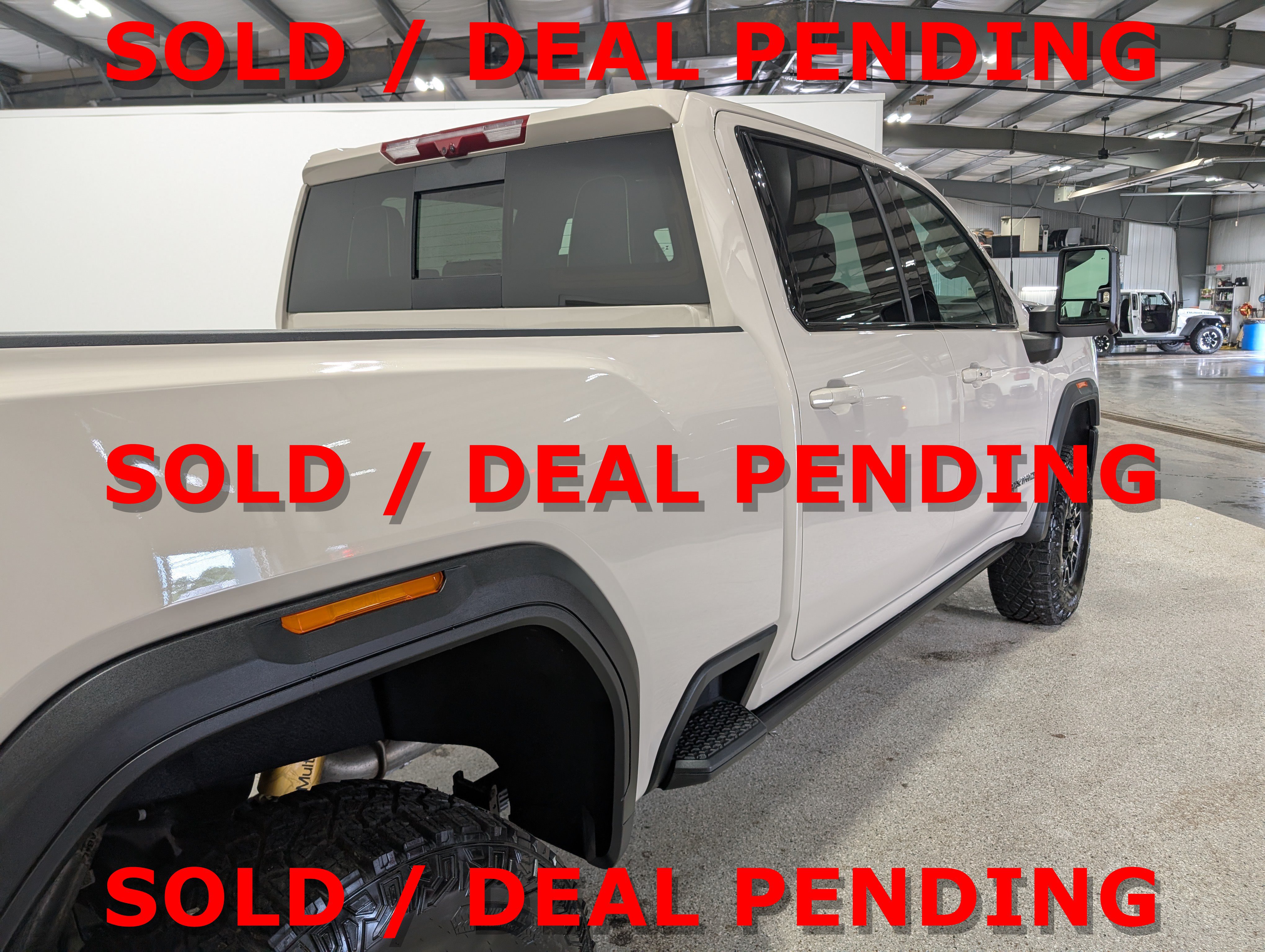 Used 2026 GMC Sierra 2500 AT4X AWD/4WD image 3
