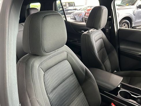 Used 2025 Chevrolet Equinox LT AWD/4WD image 33