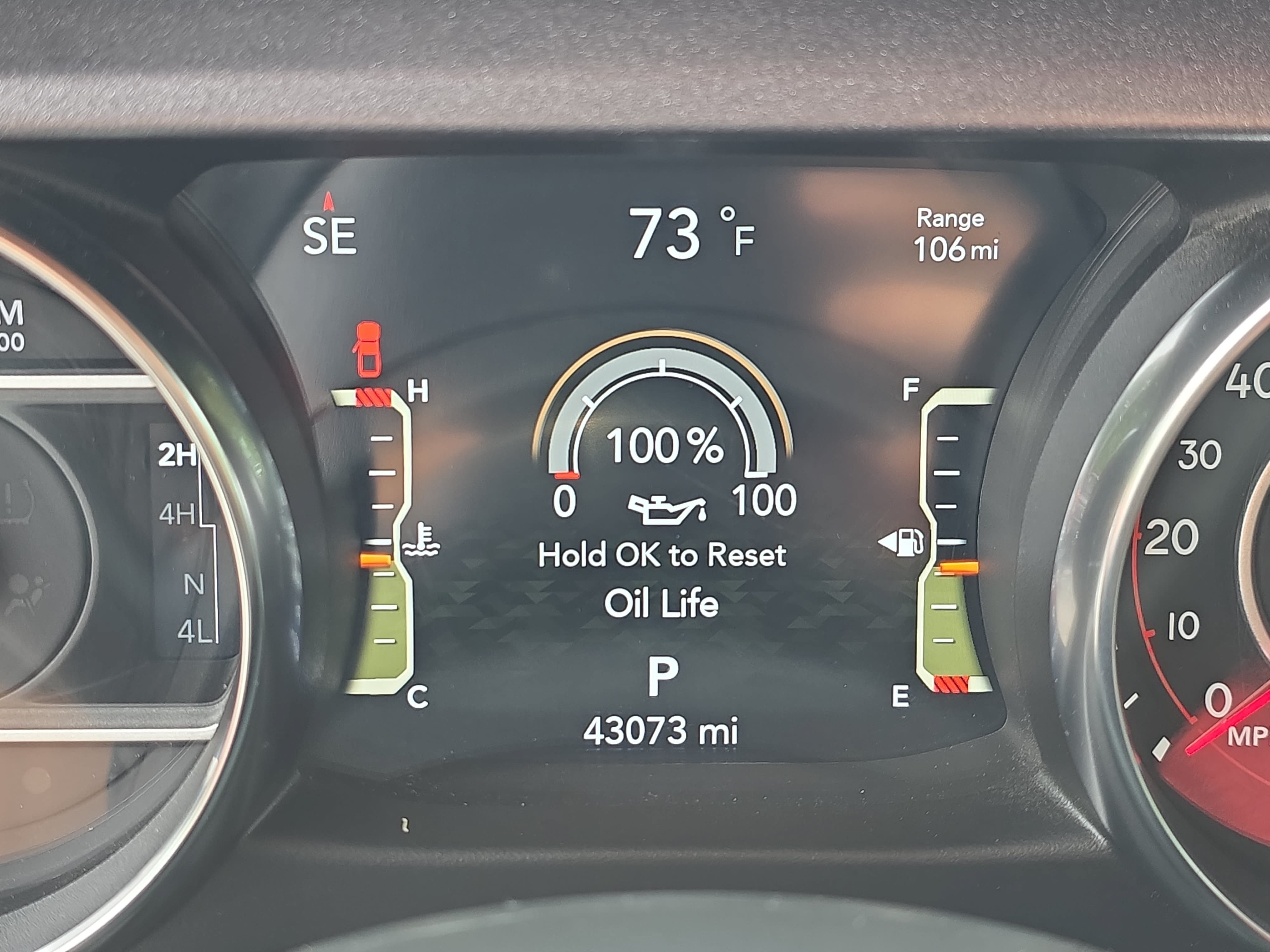 Used 2021 Jeep Gladiator Mojave AWD/4WD image 16