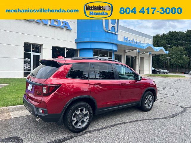 Used 2023 Honda Passport TrailSport image 1