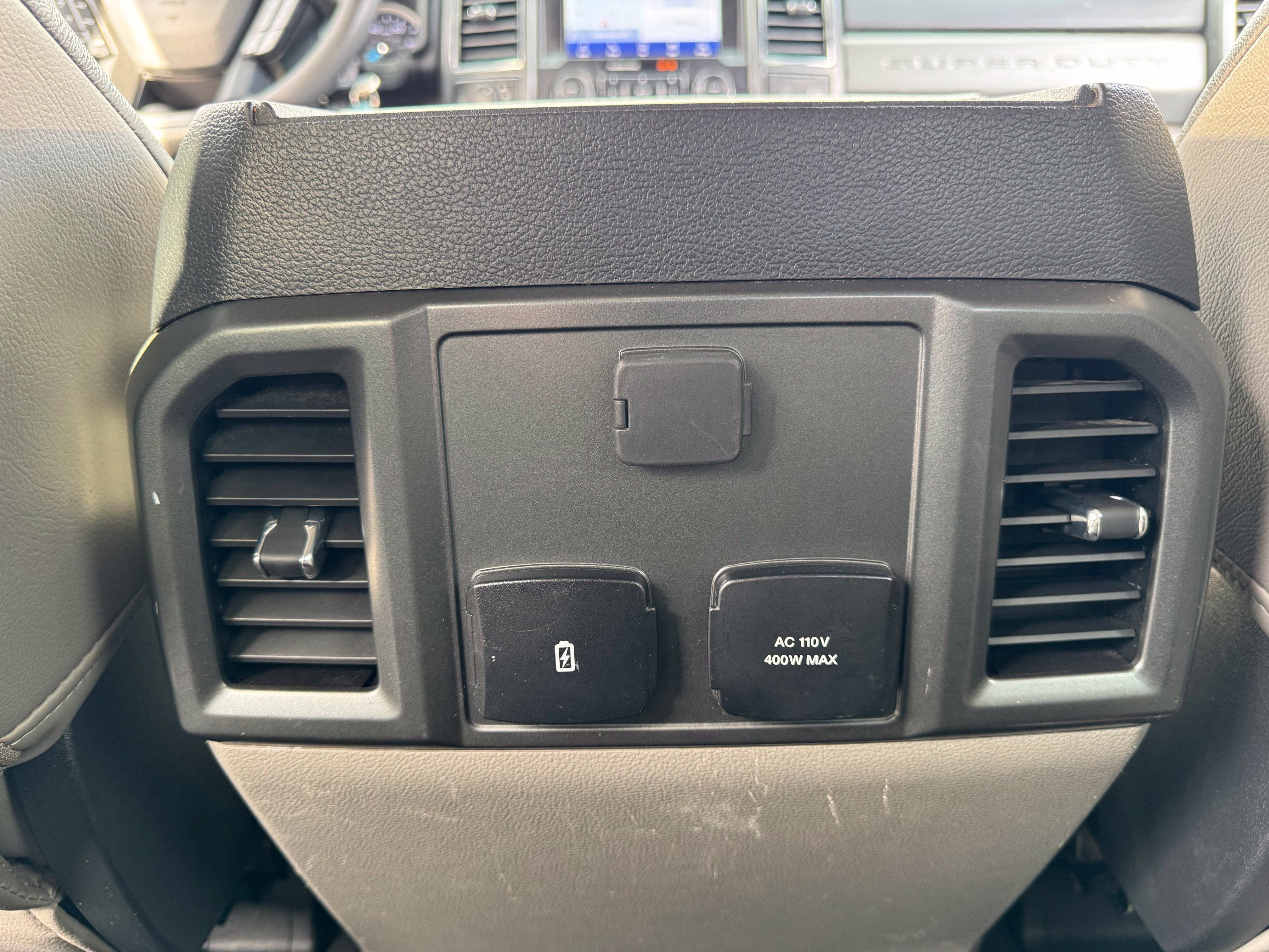 Used 2022 Ford F350 XLT w/ Black Appearance Package AWD/4WD image 63