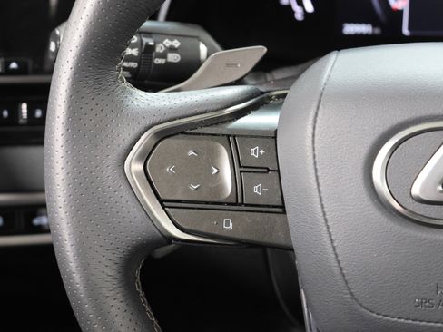 Certified 2024 Lexus RX 500h F Sport image 18