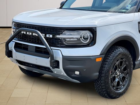 Used 2025 Ford Bronco Sport Badlands w/ Sasquatch Badlands Package AWD/4WD image 32
