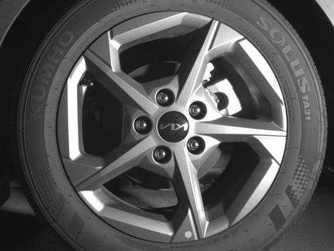 Used 2025 Kia K4 LXS image 13