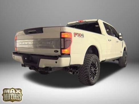 Used 2020 Ford F250 Platinum w/ FX4 Off-Road Package image 4