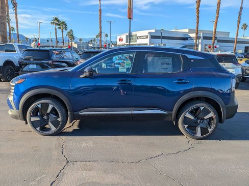 New 2026 Nissan Kicks SR image 3