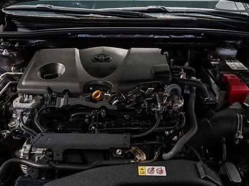 Certified 2023 Toyota Camry SE image 29