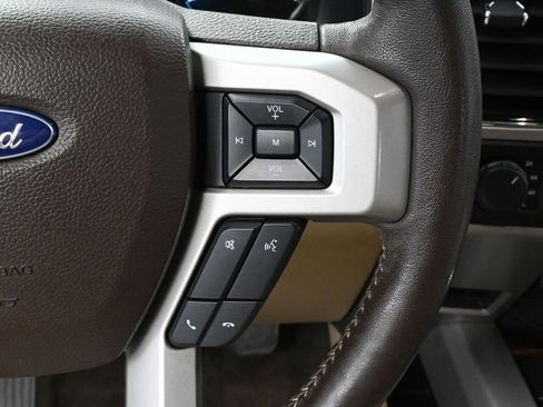 Used 2019 Ford F150 Lariat w/ Equipment Group 502A Luxury AWD/4WD image 29