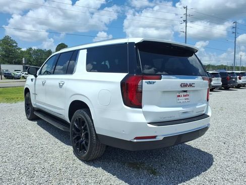 New 2026 GMC Yukon XL Elevation AWD/4WD image 5