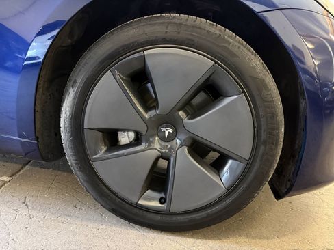 Used 2023 Tesla Model 3 Standard Range RWD image 29
