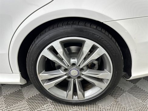 Used 2016 Mercedes-Benz E 350 Sedan image 20