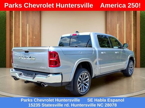 Used 2025 RAM 1500 Limited AWD/4WD image 34