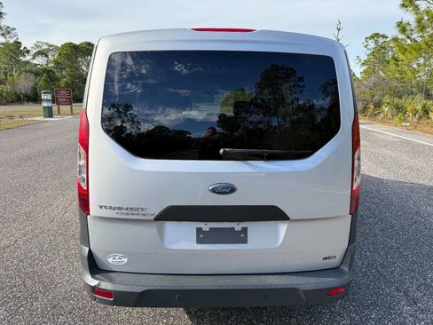 Used 2017 Ford Transit Connect XL image 4