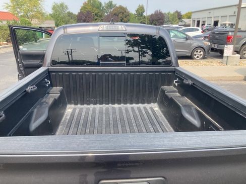 Used 2023 Toyota Tacoma TRD Off-Road w/ Technology Package image 21