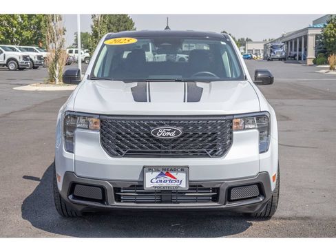 Used 2025 Ford Maverick XLT w/ XLT Luxury Package AWD/4WD image 8