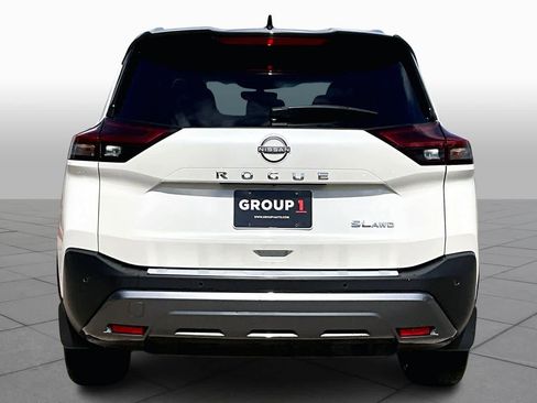 Certified 2023 Nissan Rogue SL w/ SL Premium Package image 5