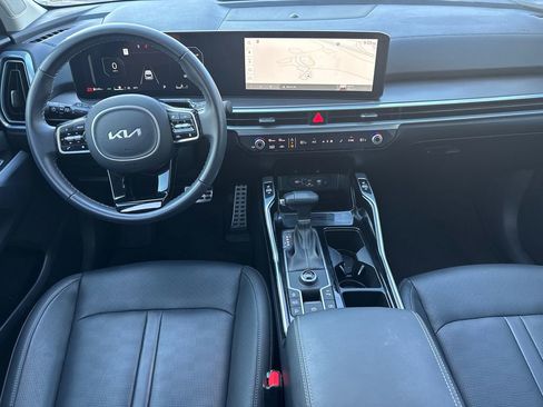 Certified 2024 Kia Sorento SX image 24