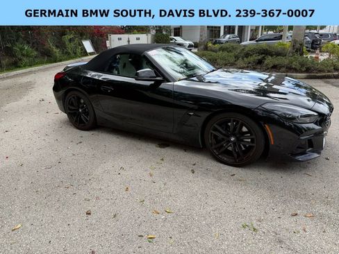 Certified 2023 BMW Z4 M40i w/ Premium Package image 15